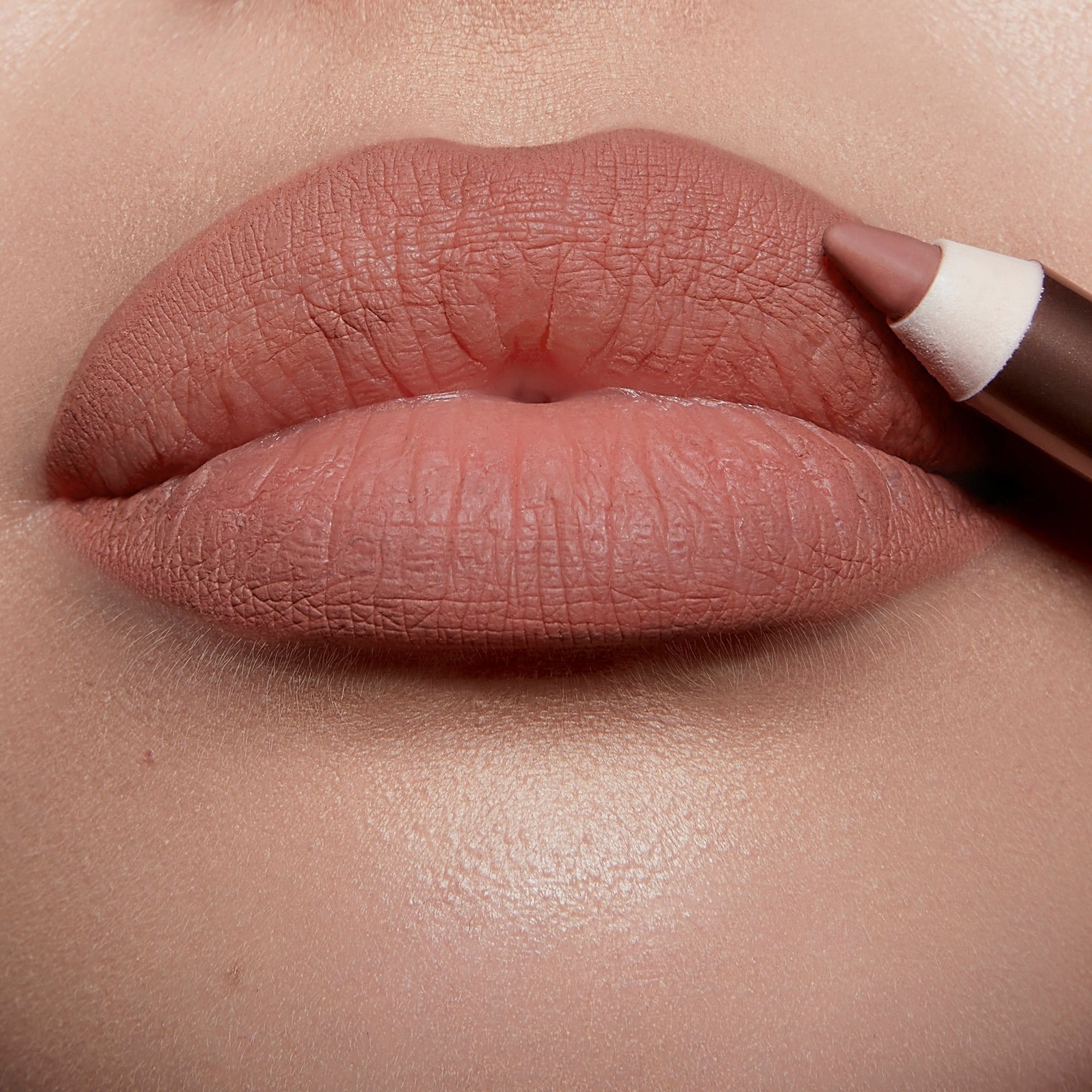 Charlotte Tilbury Lip Cheat Lip Liner foto 3