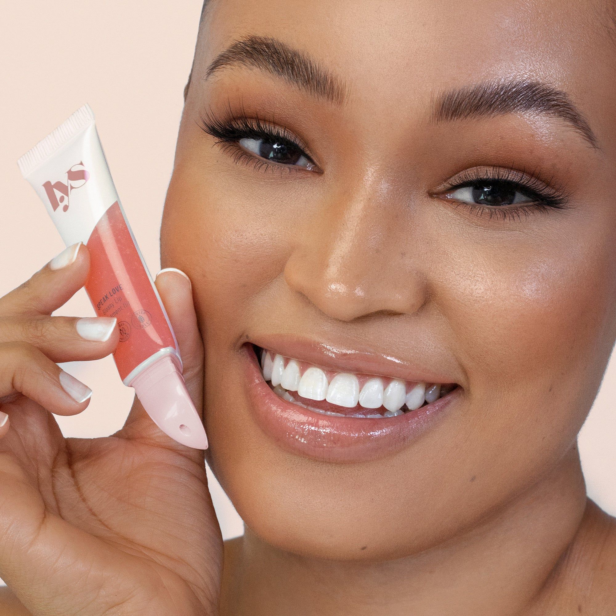 LYS Beauty Speak Love Glossy Lip Treatment Oil foto 2
